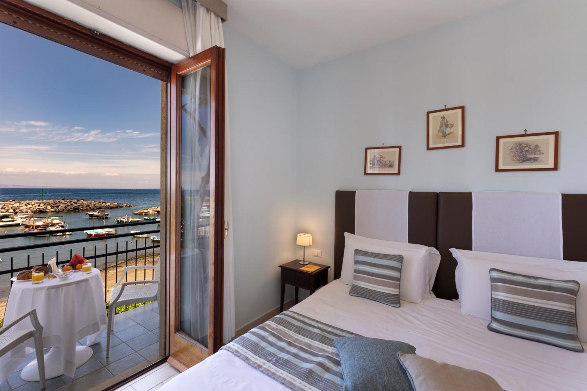 Sea Breeze * Massa Lubrense